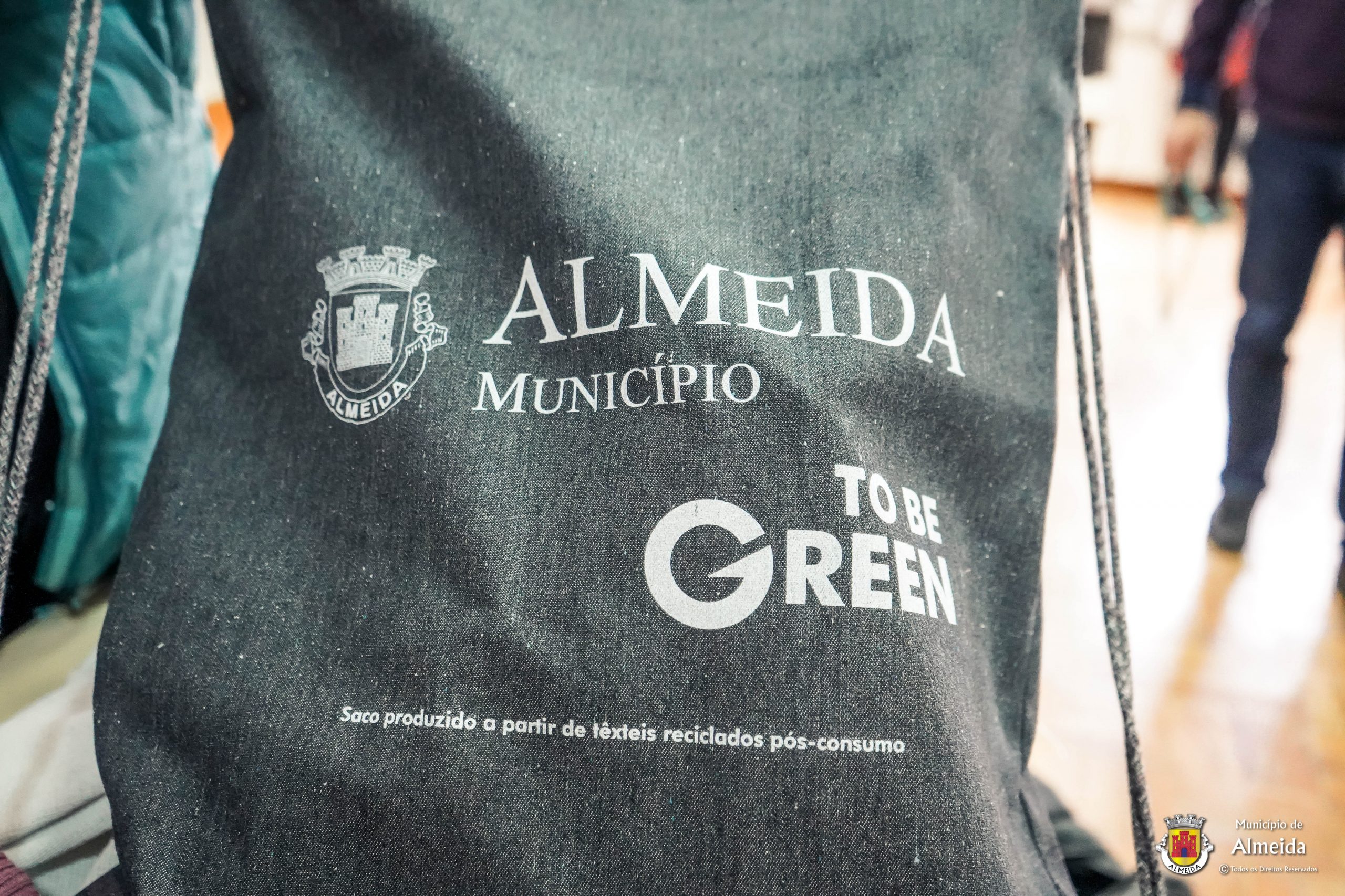 Municipio de Almeida - reciclagem de máscaras , reciclagem de têxteis economia circular e moda sustentável. ToBeGreen